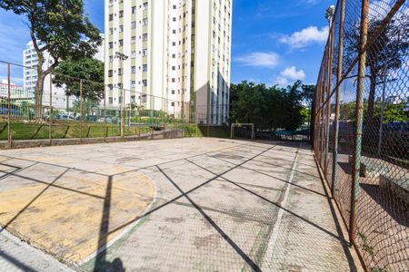 Apartamento à venda com 55m², 2 quartos e 1 vaga Apartamento à venda com 55m², 2 quartos e 1 vagaÁrea comum - Quadra Esportiva 2