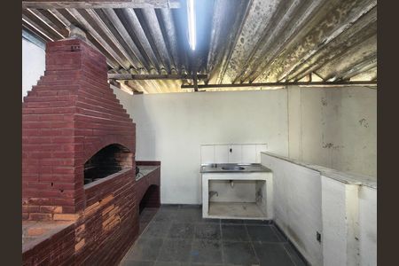 Casa para alugar com 100m², 4 quartos e sem vaga Casa para alugar com 100m², 4 quartos e sem vagaÁrea externa