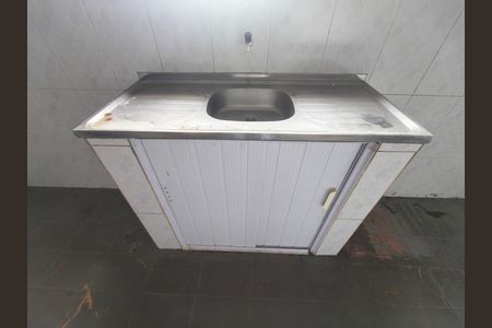 Casa para alugar com 100m², 4 quartos e sem vaga Casa para alugar com 100m², 4 quartos e sem vagaCozinha