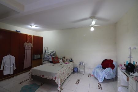 Casa à venda com 147m², 2 quartos e 3 vagasQuarto 2