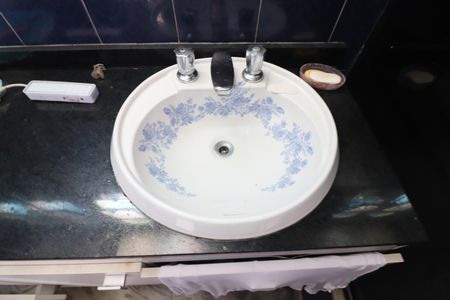 Casa à venda com 147m², 2 quartos e 3 vagasBanheiro Social