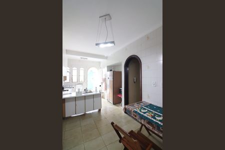 Casa à venda com 147m², 2 quartos e 3 vagasCozinha 