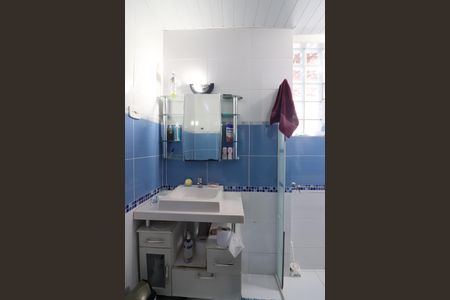 Casa à venda com 147m², 2 quartos e 3 vagasQuarto 1 - Suíte Banheiro 