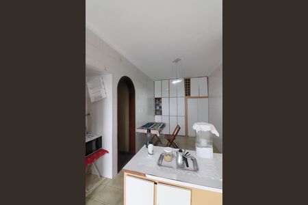 Casa à venda com 147m², 2 quartos e 3 vagasCozinha 