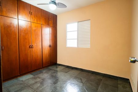 Apartamento para alugar com 68m², 2 quartos e 1 vagaQuarto 1
