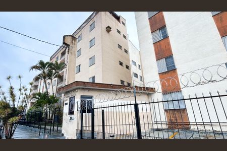 Apartamento para alugar com 68m², 2 quartos e 1 vagaFachada e portaria
