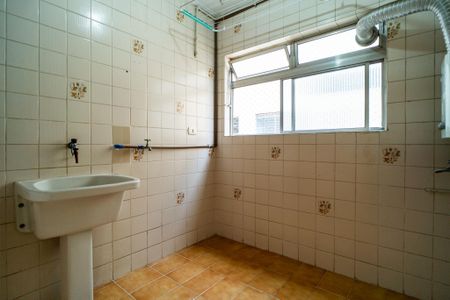 Apartamento para alugar com 68m², 2 quartos e 1 vagaÁrea de Serviço