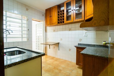 Apartamento para alugar com 68m², 2 quartos e 1 vagaCozinha