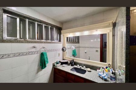 Apartamento à venda com 140m², 3 quartos e 1 vaga