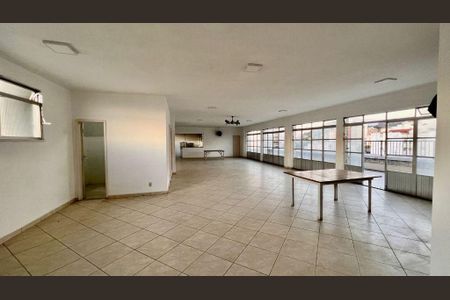 Apartamento à venda com 140m², 3 quartos e 1 vaga