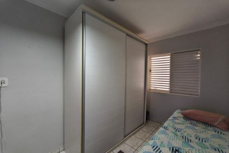 Casa à venda com 120m², 2 quartos e 2 vagasQuarto 2