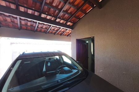 Casa à venda com 120m², 2 quartos e 2 vagasQuintal - Garagem 