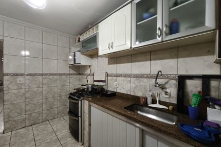 Casa à venda com 120m², 2 quartos e 2 vagasCozinha