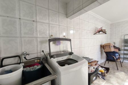 Casa à venda com 120m², 2 quartos e 2 vagasÁrea de Serviço