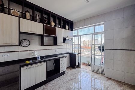 Apartamento à venda com 82m², 2 quartos e sem vaga Apartamento à venda com 82m², 2 quartos e sem vagaCozinha