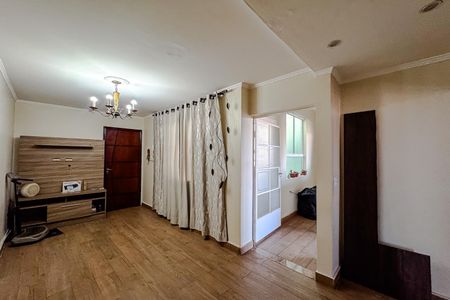 Apartamento à venda com 82m², 2 quartos e sem vaga Apartamento à venda com 82m², 2 quartos e sem vagaSala