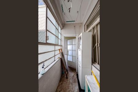 Apartamento à venda com 82m², 2 quartos e sem vaga Apartamento à venda com 82m², 2 quartos e sem vagaÁrea de Serviço