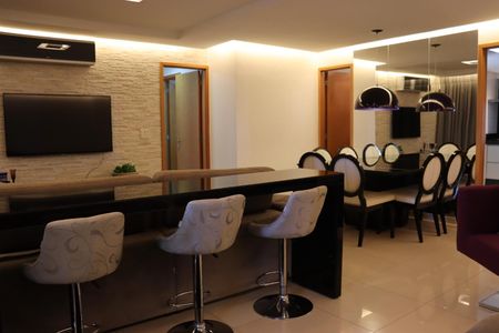 Apartamento à venda com 110m², 3 quartos e 2 vagasSala