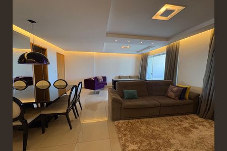 Apartamento à venda com 110m², 3 quartos e 2 vagas Apartamento à venda com 110m², 3 quartos e 2 vagasSala