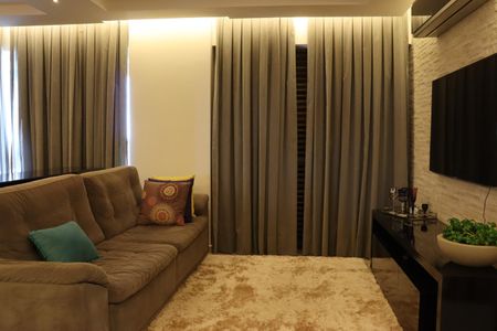 Apartamento à venda com 110m², 3 quartos e 2 vagasSala