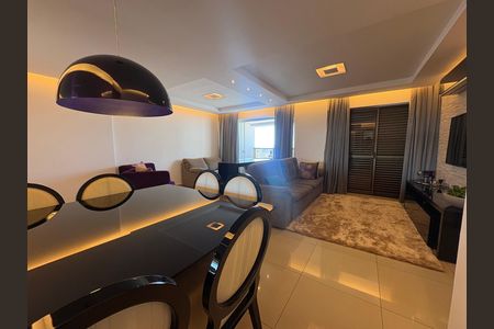 Apartamento à venda com 110m², 3 quartos e 2 vagas Apartamento à venda com 110m², 3 quartos e 2 vagasSala
