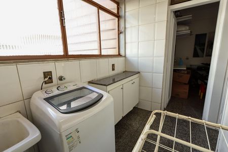 Apartamento à venda com 140m², 4 quartos e 3 vagasÁrea de Serviço