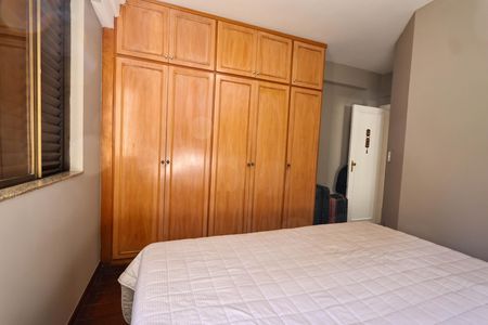 Apartamento à venda com 140m², 4 quartos e 3 vagasQuarto Suíte