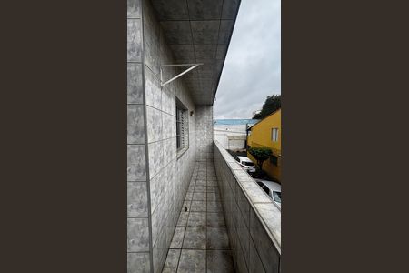 Casa para alugar com 125m², 2 quartos e sem vaga Casa para alugar com 125m², 2 quartos e sem vagaVaranda
