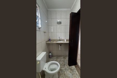 Casa para alugar com 125m², 2 quartos e sem vaga Casa para alugar com 125m², 2 quartos e sem vagaBanheiro