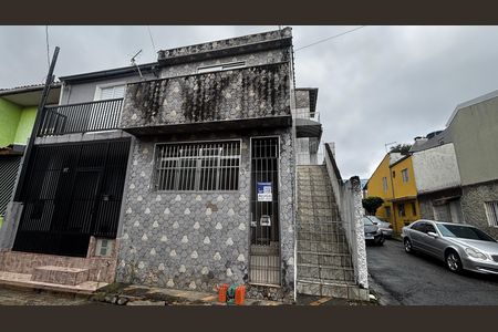 Casa para alugar com 125m², 2 quartos e sem vaga Casa para alugar com 125m², 2 quartos e sem vagaFachada