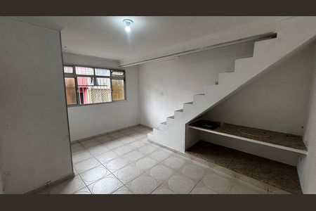 Casa para alugar com 125m², 2 quartos e sem vaga Casa para alugar com 125m², 2 quartos e sem vagaSala