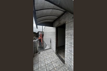 Casa para alugar com 125m², 2 quartos e sem vaga Casa para alugar com 125m², 2 quartos e sem vagaVaranda