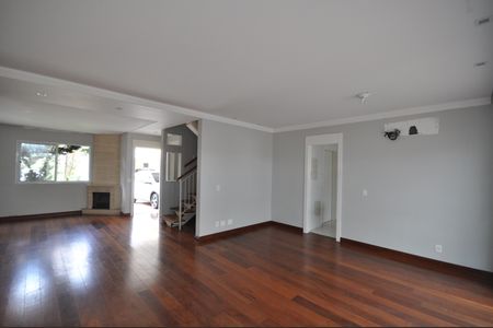 Sala de casa de condomínio à venda com 3 quartos, 240m² em Tucuruvi, São Paulo
