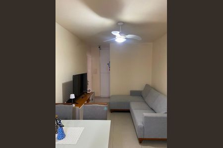 Sala de apartamento para alugar com 2 quartos, 52m² em Sarandi, Porto Alegre