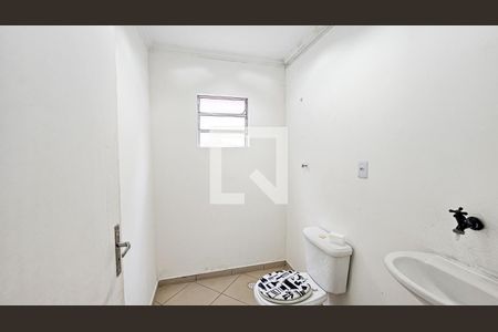 Banheiro de casa à venda com 4 quartos, 125m² em Rochdale, Osasco