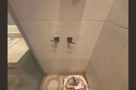 Apartamento para alugar com 160m², 4 quartos e 2 vagas