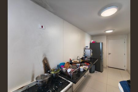 Apartamento para alugar com 160m², 4 quartos e 2 vagas