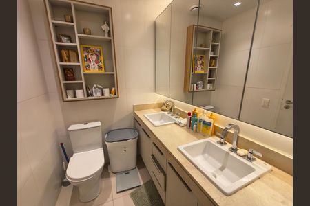 Apartamento para alugar com 160m², 4 quartos e 2 vagas