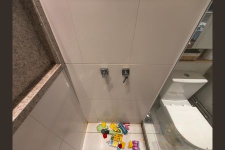 Apartamento para alugar com 160m², 4 quartos e 2 vagas