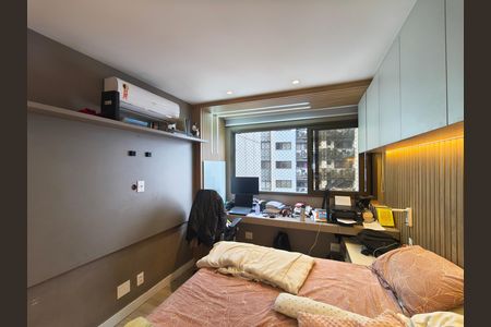 Apartamento para alugar com 160m², 4 quartos e 2 vagas
