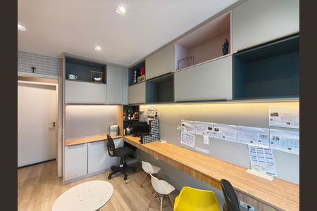 Apartamento para alugar com 160m², 4 quartos e 2 vagas