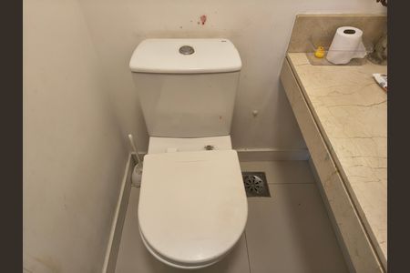 Apartamento para alugar com 160m², 4 quartos e 2 vagas