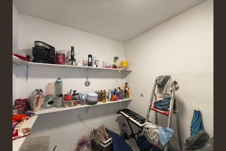 Apartamento para alugar com 160m², 4 quartos e 2 vagas