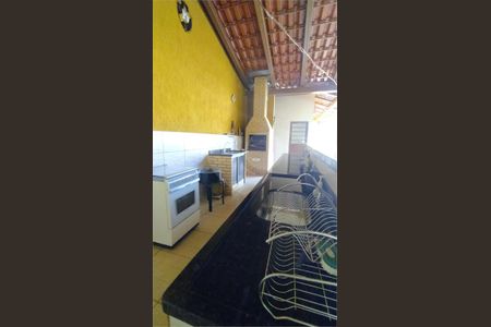 Casa à venda com 5 quartos, 640m² em Setor Habitacional Vicente Pires, Brasília