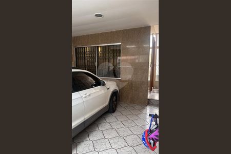Casa à venda com 3 quartos, 261m² em Parque São Lucas, São Paulo
