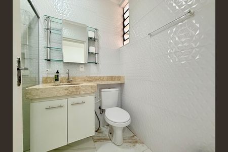 Casa para alugar com 160m², 4 quartos e 2 vagasBanheiro Social 