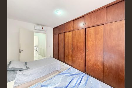 Casa para alugar com 160m², 4 quartos e 2 vagasQuarto 4