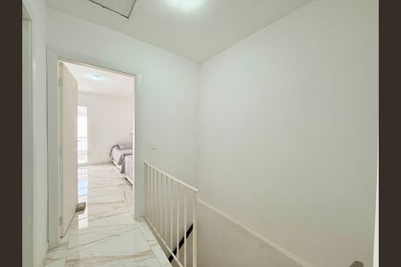 Casa para alugar com 160m², 4 quartos e 2 vagasCorredor Quartos 