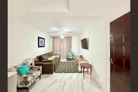 Casa para alugar com 160m², 4 quartos e 2 vagasSala