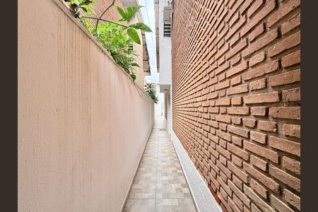 Casa para alugar com 160m², 4 quartos e 2 vagasQuintal Lateral
